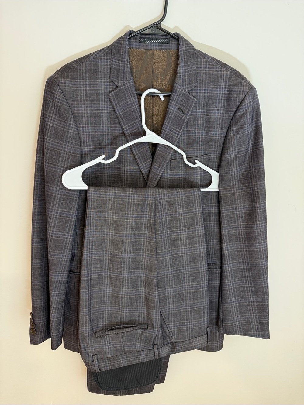 Sand Gray Plaid Men's Suit Blazer and Pants